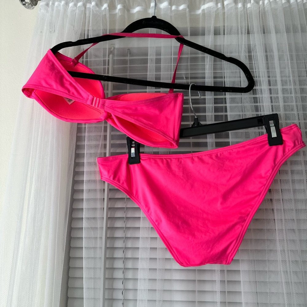 Pink bikini set - Picture 2 of 5